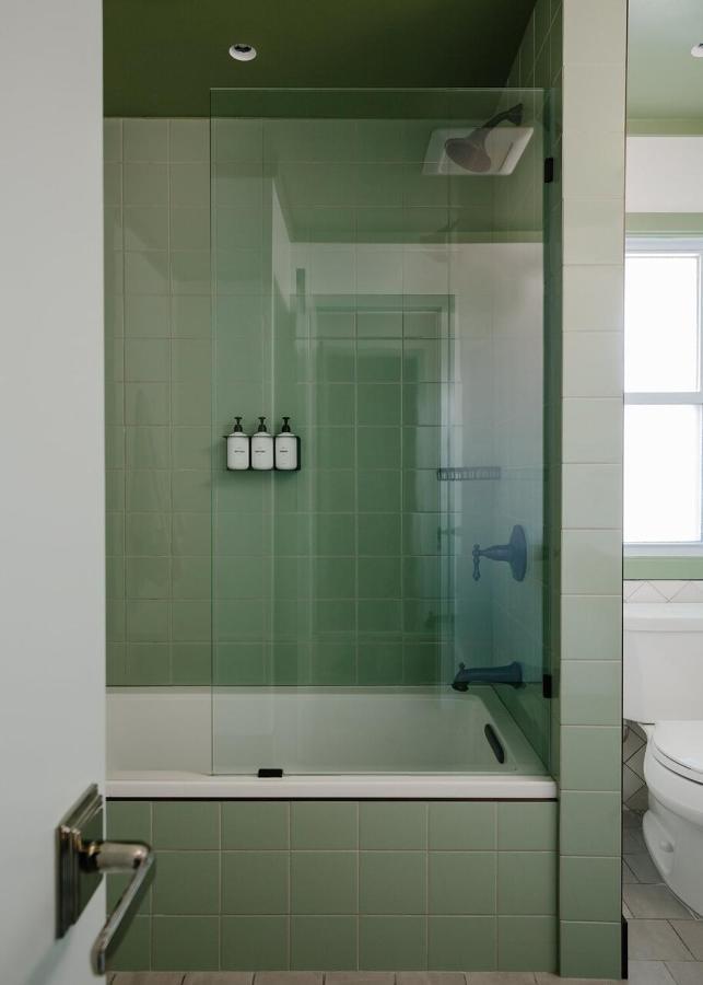 Daunts Albatross Motel Монток Екстер'єр фото