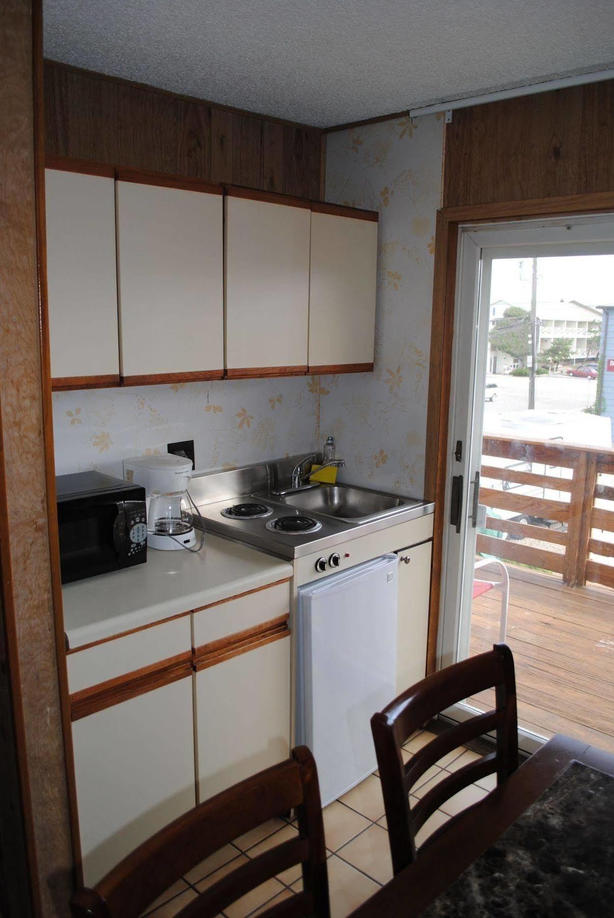 Daunts Albatross Motel Монток Екстер'єр фото