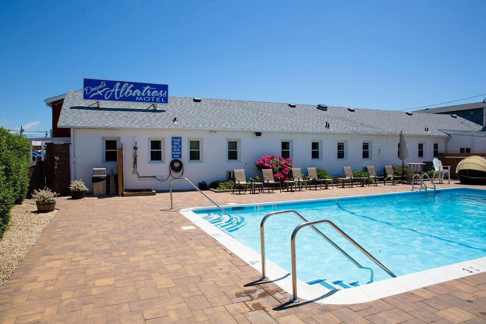 Daunts Albatross Motel Монток Екстер'єр фото